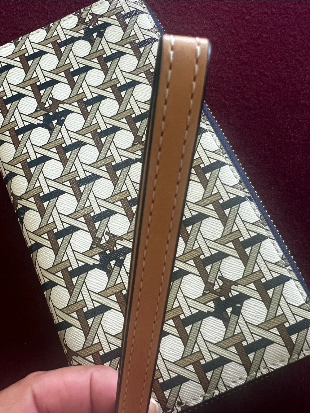 Tory Burch Robinson Printed Basketweave wristlet Zip Continental  Wallet